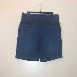 DKNY shorts Jeans Women's Comfort Stretch Pull-On Bermuda Short size L blue